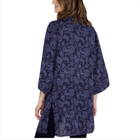 TAHARI Duster Kimono Flowing Navy Med Blue Floral 3/4 Slv Like-New Sz L XL - Picture 2 of 9